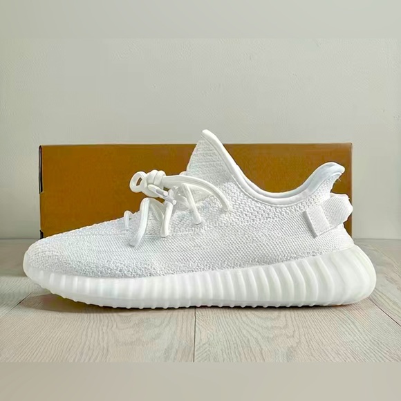 NWT Men’s Sneakers - Picture 1 of 5